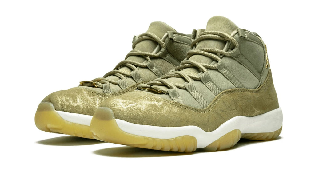 AIR JORDAN 11 RETRO WMNS "Neutral Olive"