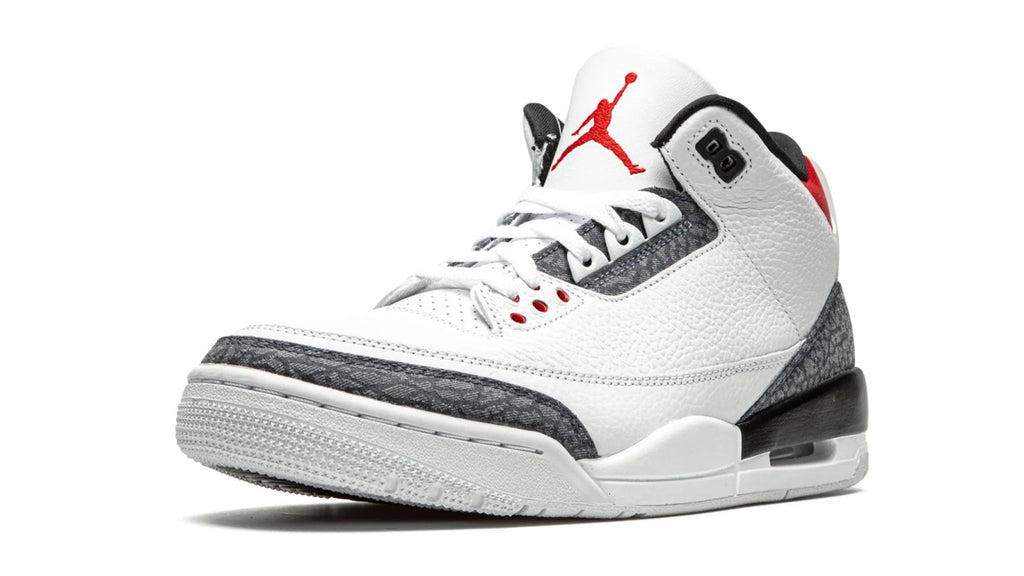 Air Jordan 3 Retro SE-T Denim "Japan Exclusive - Fire Red"
