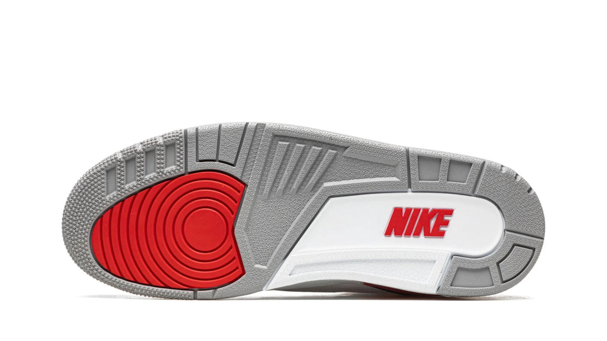 Air Jordan 3 Retro "Fire Red 2022"