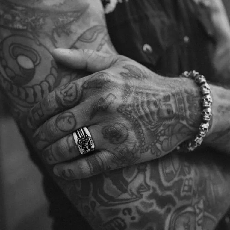 CHROME HEARTS DAGGER RING 8