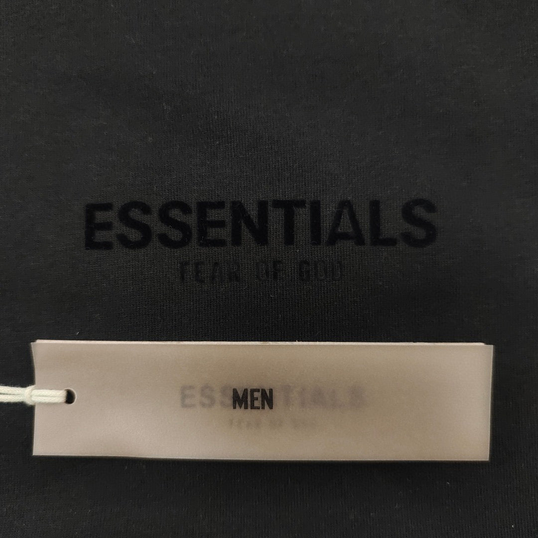 Fear of God ESSENTIALS T-Shirt